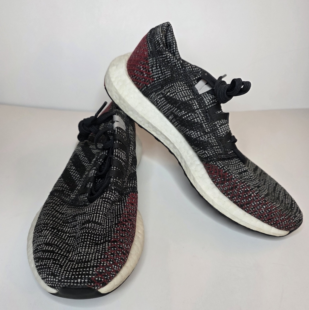 GUC Mens Adidas Pureboost Go Running Shoes US Size 7 Gray Red B43505